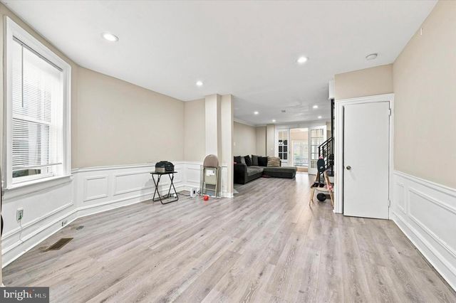 5546 WILLOWS AVE, Philadelphia, PA 19143