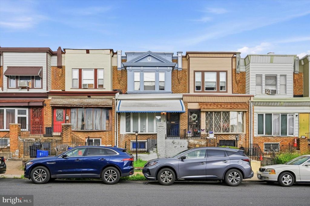 5546 WILLOWS AVE, Philadelphia, PA 19143