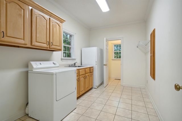 3255 HWY 196 HWY S, Piperton, TN 38017