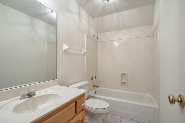 3255 HWY 196 HWY S, Piperton, TN 38017