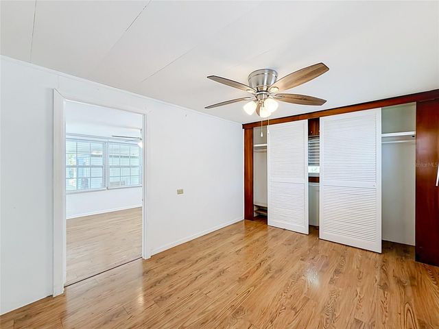 800 32ND AVENUE S 727, St Petersburg, FL 33705