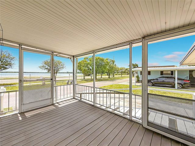 800 32ND AVENUE S 727, St Petersburg, FL 33705