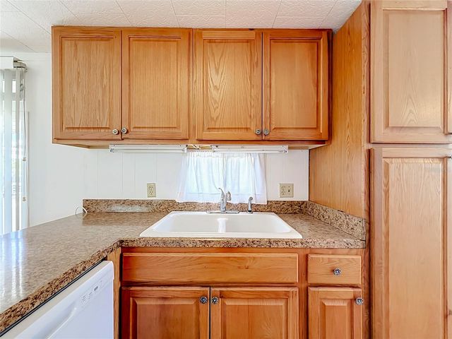 800 32ND AVENUE S 727, St Petersburg, FL 33705