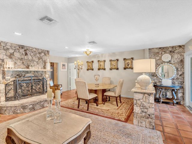 14079 N Miller Drive, Palm Beach Gardens, FL 33410