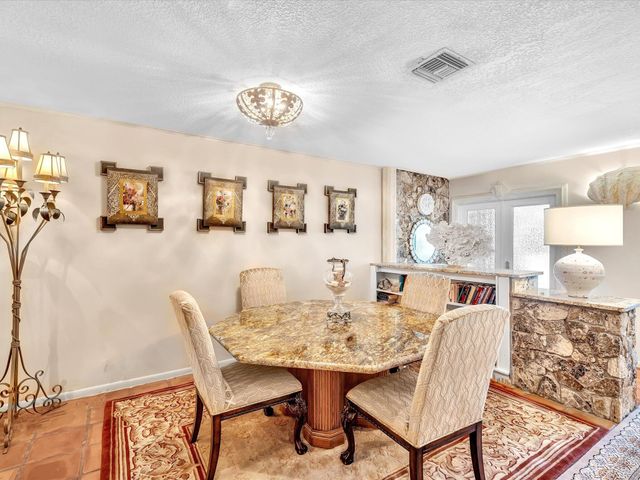 14079 N Miller Drive, Palm Beach Gardens, FL 33410