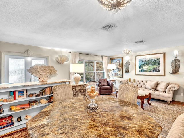 14079 N Miller Drive, Palm Beach Gardens, FL 33410