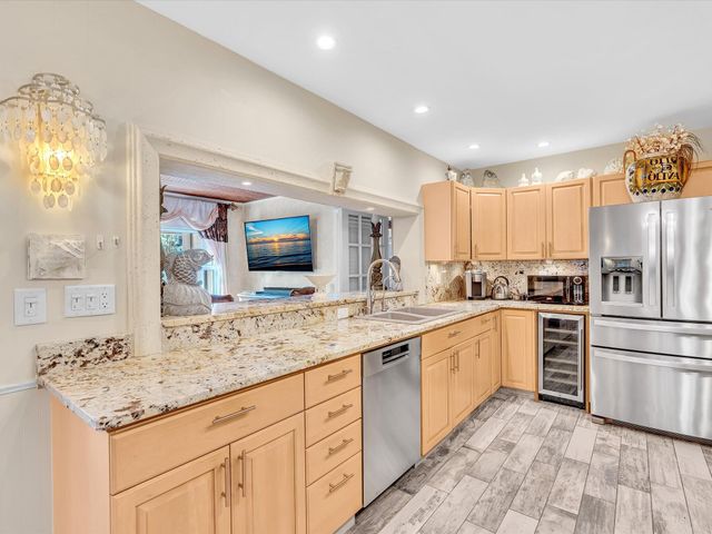 14079 N Miller Drive, Palm Beach Gardens, FL 33410