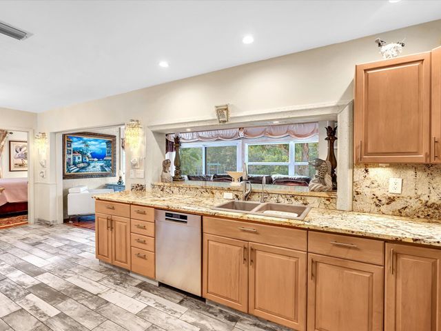 14079 N Miller Drive, Palm Beach Gardens, FL 33410