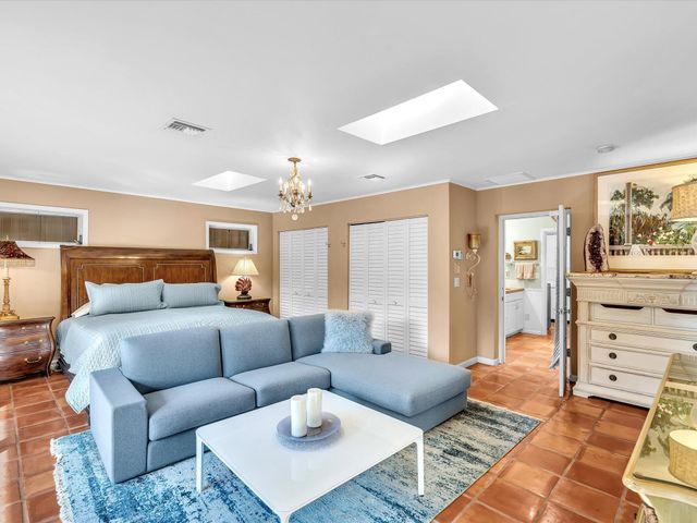 14079 N Miller Drive, Palm Beach Gardens, FL 33410