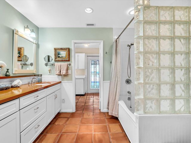 14079 N Miller Drive, Palm Beach Gardens, FL 33410