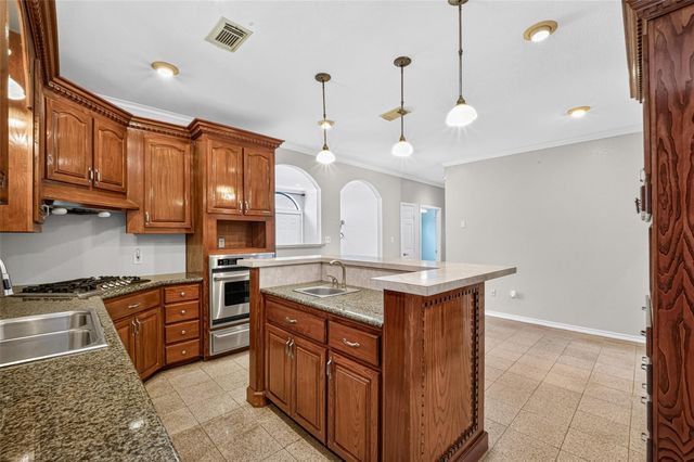 512 Bertloma Street, Pasadena, TX 77502