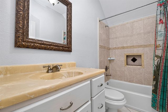 512 Bertloma Street, Pasadena, TX 77502