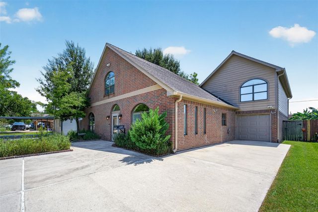 512 Bertloma Street, Pasadena, TX 77502