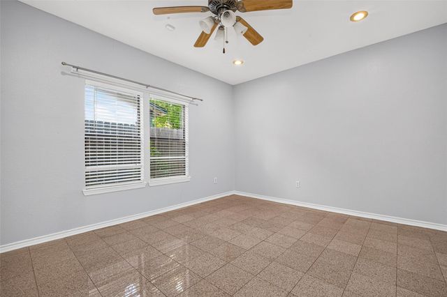 512 Bertloma Street, Pasadena, TX 77502