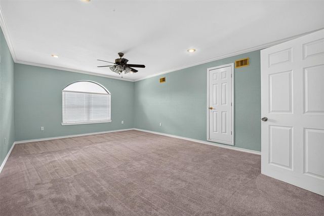 512 Bertloma Street, Pasadena, TX 77502