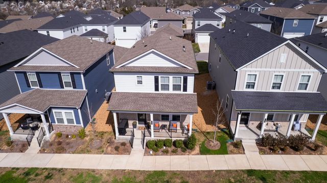 1435 Japonica Aly, Hermitage, TN 37076