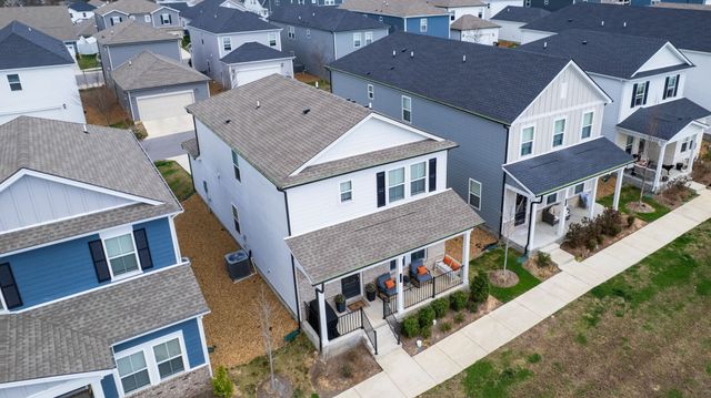 1435 Japonica Aly, Hermitage, TN 37076