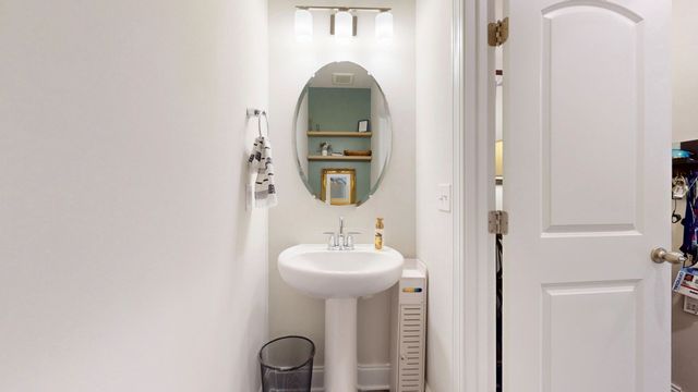 1435 Japonica Aly, Hermitage, TN 37076