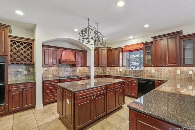 19230 Barrow Bay, San Antonio, TX 78258