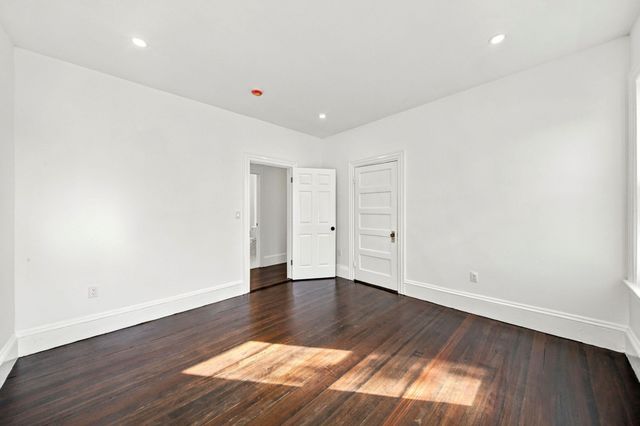 63 Webster St 3, Rockland, MA 02370
