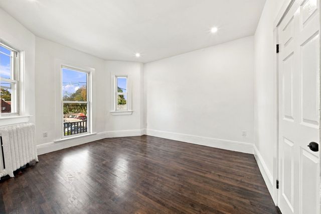 63 Webster St 3, Rockland, MA 02370