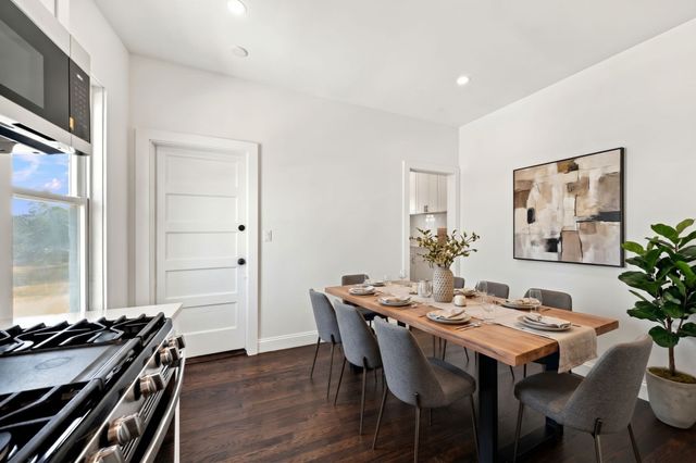 63 Webster St 3, Rockland, MA 02370