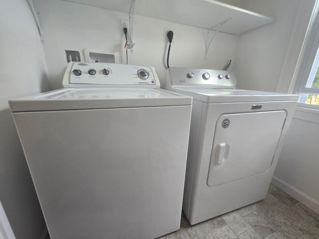 178 Union St 1, Walpole, MA 02032
