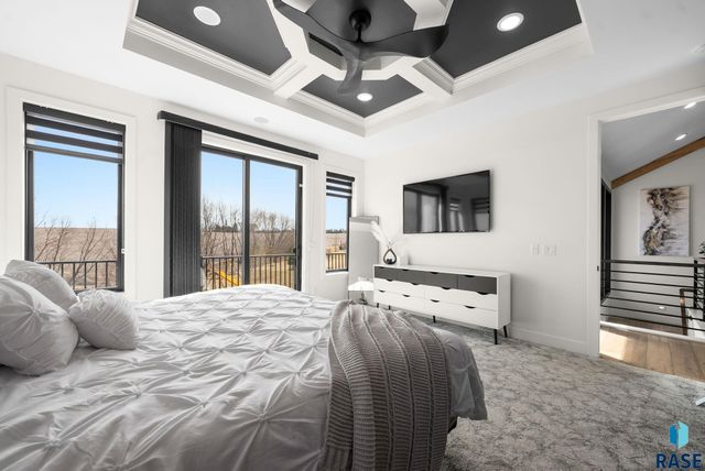 7317 E Gray Eagle Cir Circle, Sioux Falls, SD 57110