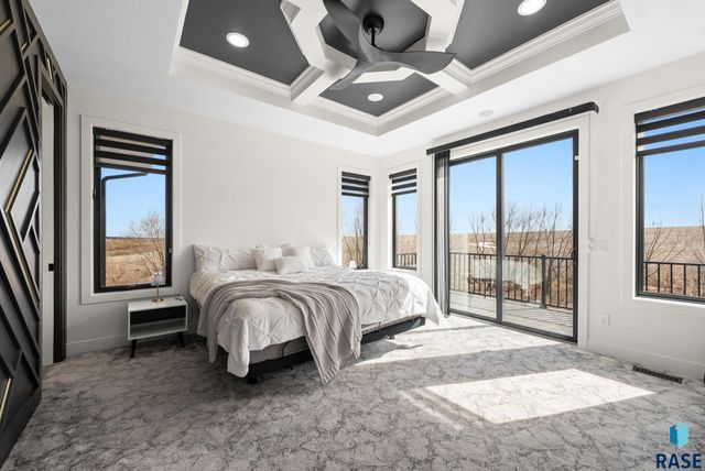 7317 E Gray Eagle Cir Circle, Sioux Falls, SD 57110