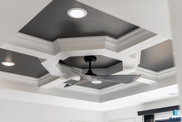 7317 E Gray Eagle Cir Circle, Sioux Falls, SD 57110