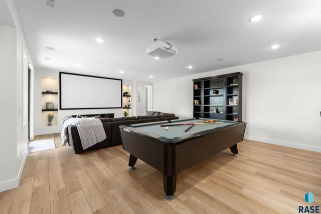 7317 E Gray Eagle Cir Circle, Sioux Falls, SD 57110