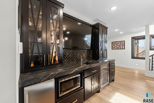 7317 E Gray Eagle Cir Circle, Sioux Falls, SD 57110