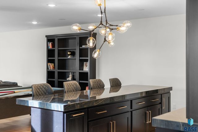 7317 E Gray Eagle Cir Circle, Sioux Falls, SD 57110