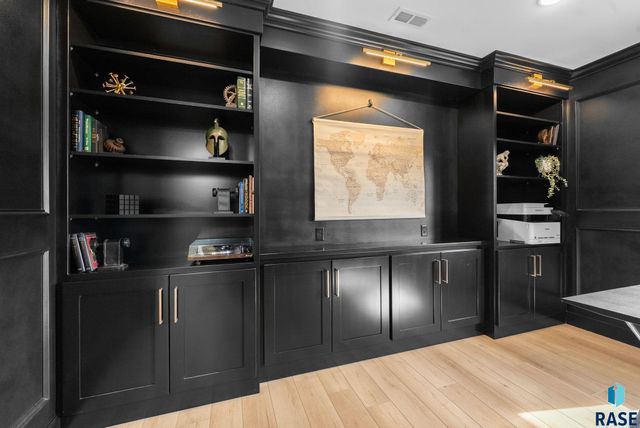 7317 E Gray Eagle Cir Circle, Sioux Falls, SD 57110