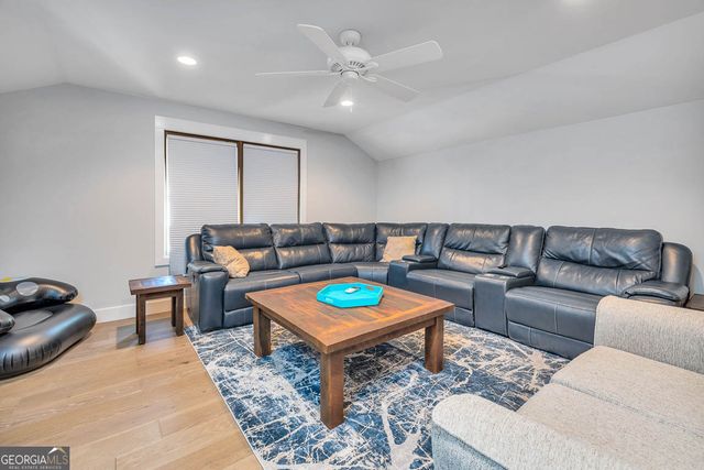 305 Yacht Club Lane, St. Simons, GA 31522