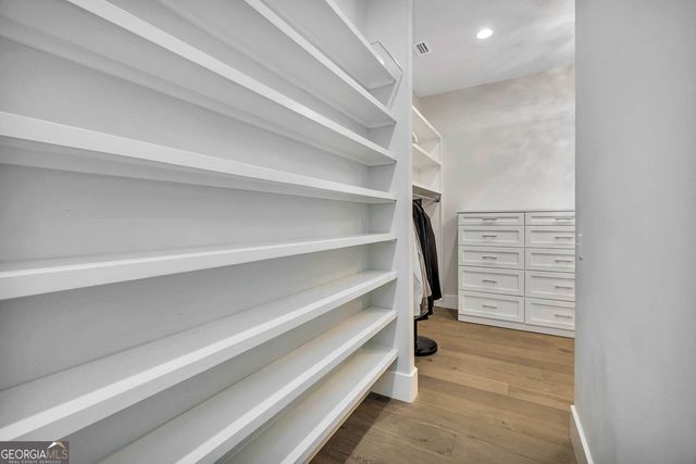 305 Yacht Club Lane, St. Simons, GA 31522