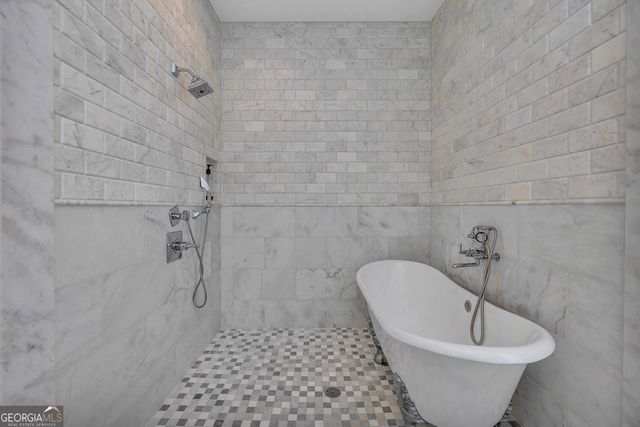 305 Yacht Club Lane, St. Simons, GA 31522