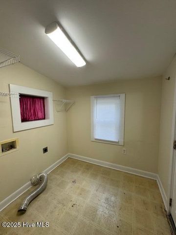 2217 Washington Street, Wilmington, NC 28401