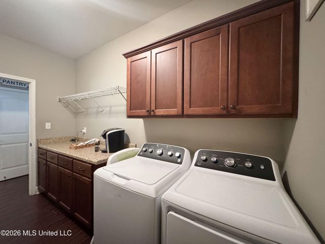 1311 Harmon Road, Batesville, MS 38606