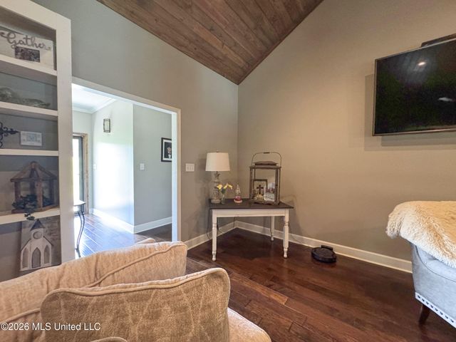 1311 Harmon Road, Batesville, MS 38606
