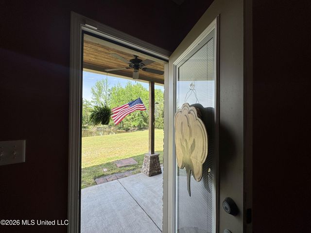 1311 Harmon Road, Batesville, MS 38606