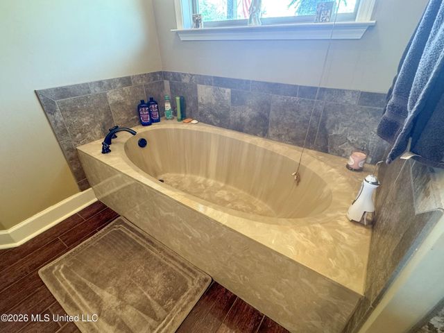 1311 Harmon Road, Batesville, MS 38606