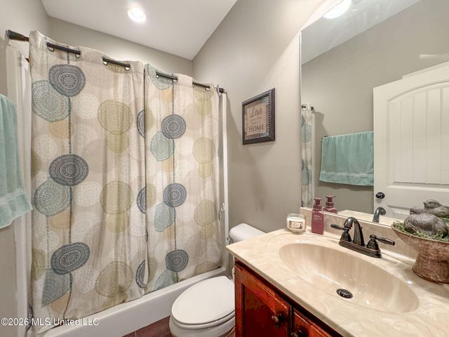 1311 Harmon Road, Batesville, MS 38606