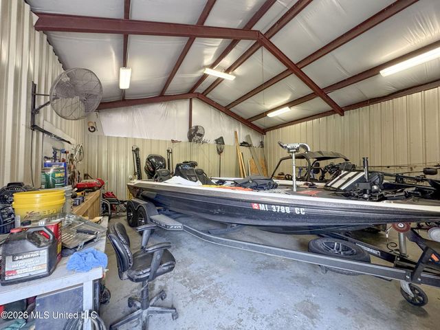1311 Harmon Road, Batesville, MS 38606
