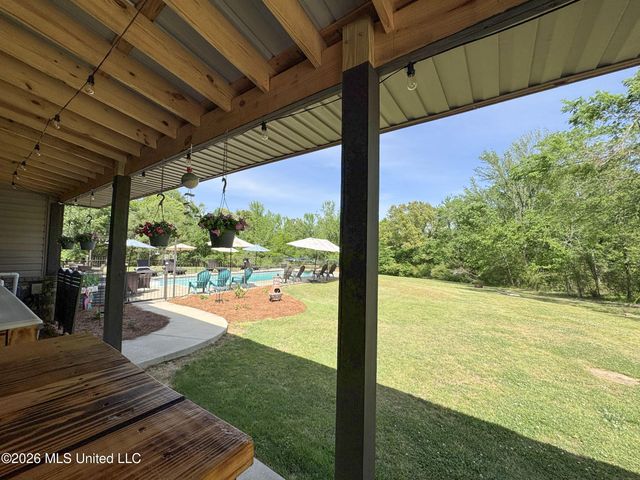 1311 Harmon Road, Batesville, MS 38606