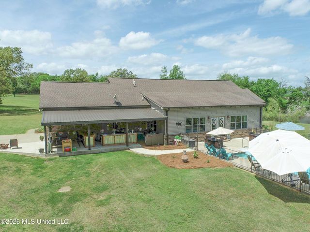 1311 Harmon Road, Batesville, MS 38606