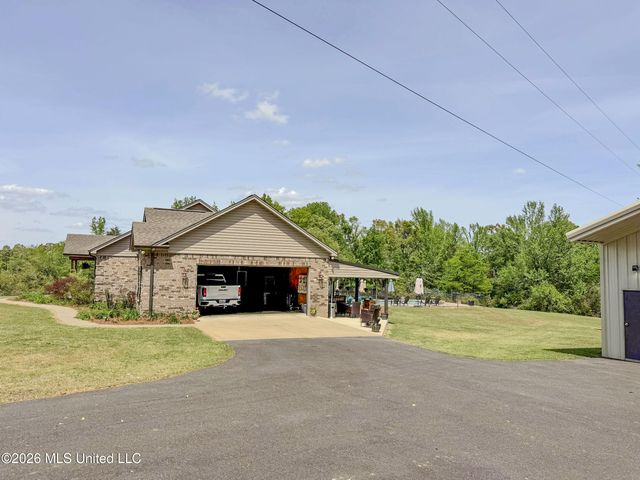 1311 Harmon Road, Batesville, MS 38606
