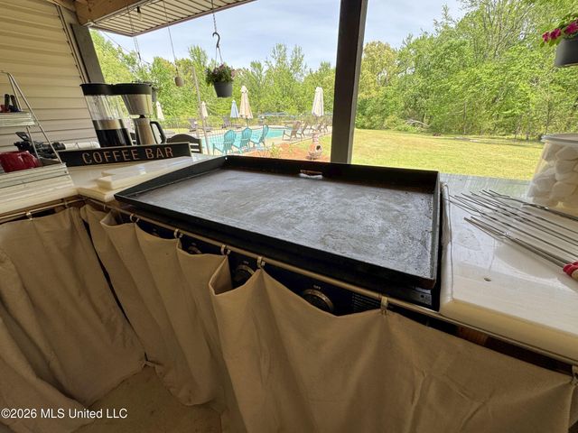 1311 Harmon Road, Batesville, MS 38606