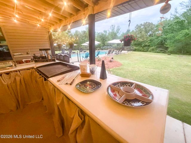 1311 Harmon Road, Batesville, MS 38606