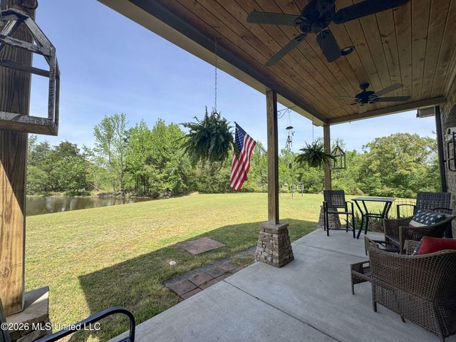 1311 Harmon Road, Batesville, MS 38606